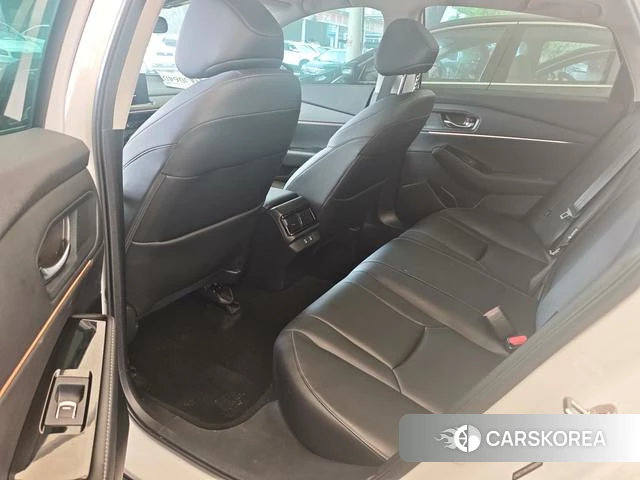 Honda Accord id 4273443 из Китая 8