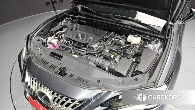 Lexus ES300h 7th generation id 4578563 из Кореи 28