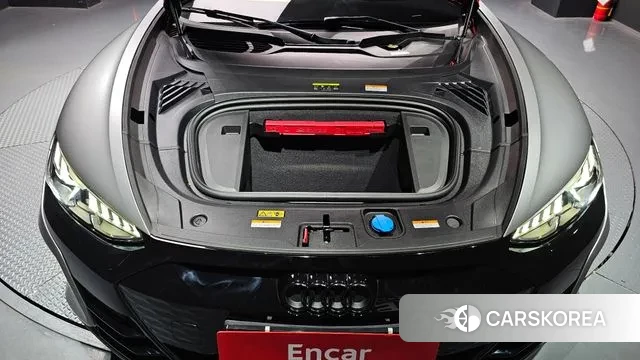 Audi e-Tron GT id 3355100 из Кореи 16