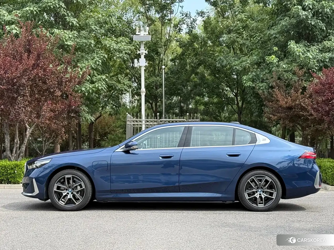BMW i5 id 4628047 из Китая 8