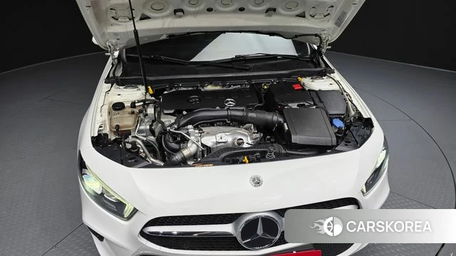 Mercedes-Benz A-Class W177 id 4268748 из Кореи 16