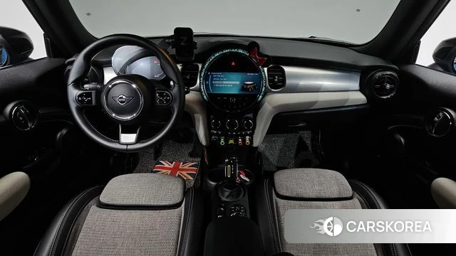 Mini Cooper Electric id 4871986 из Кореи 26