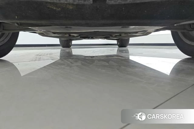 Audi Q5L id 4198953 из Китая 13