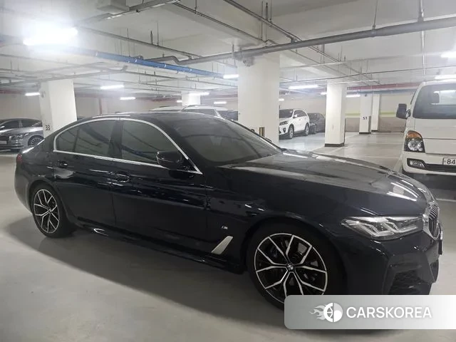 BMW 5 Series (G30) id 3021387 из Кореи 16