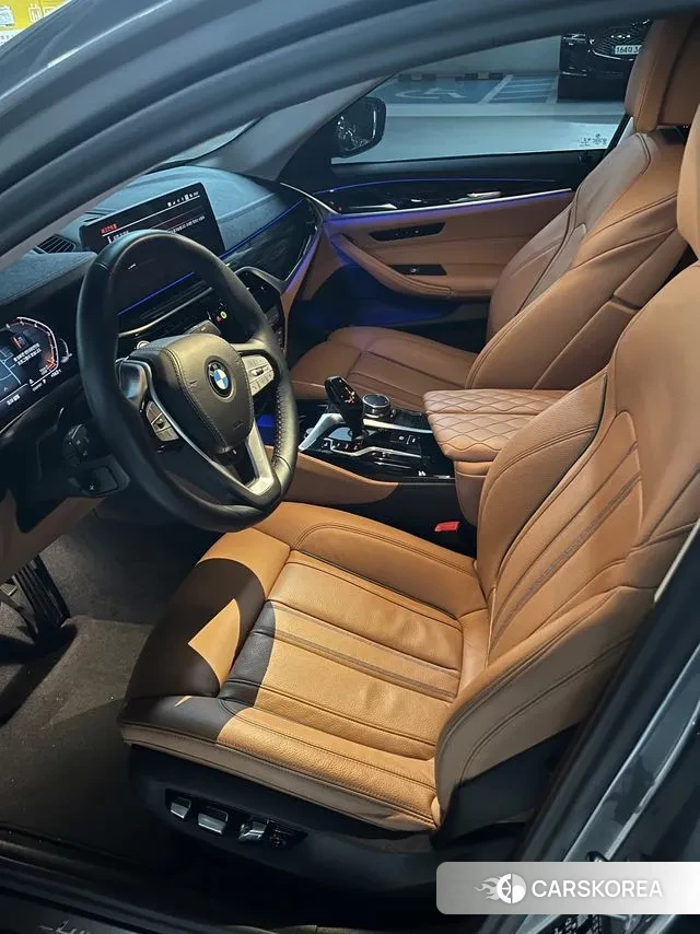 BMW 5 Series (G30) id 3338718 из Кореи 16