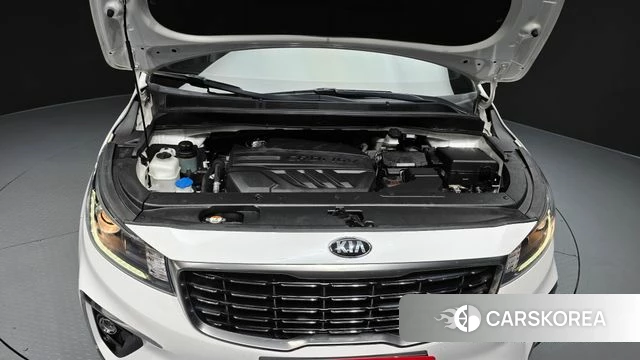 Kia The New Carnival id 4568376 из Кореи 16