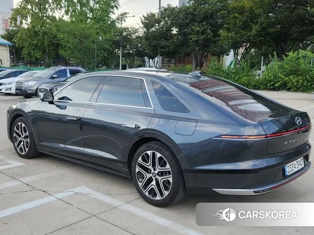 Hyundai Grandeur Hybrid (GN7) id 3042673 из Кореи 16