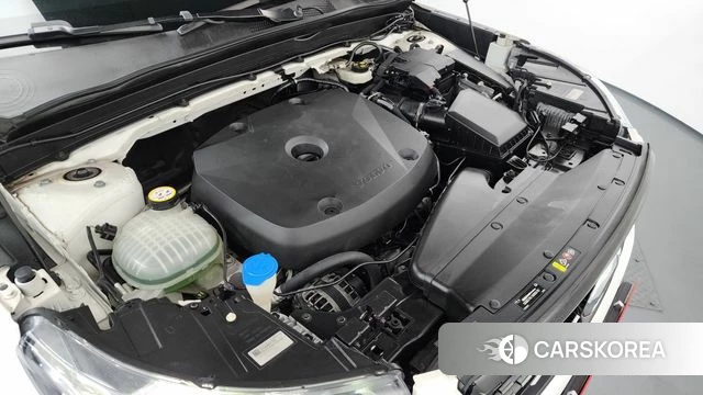 Volvo XC40 id 3867289 из Кореи 16