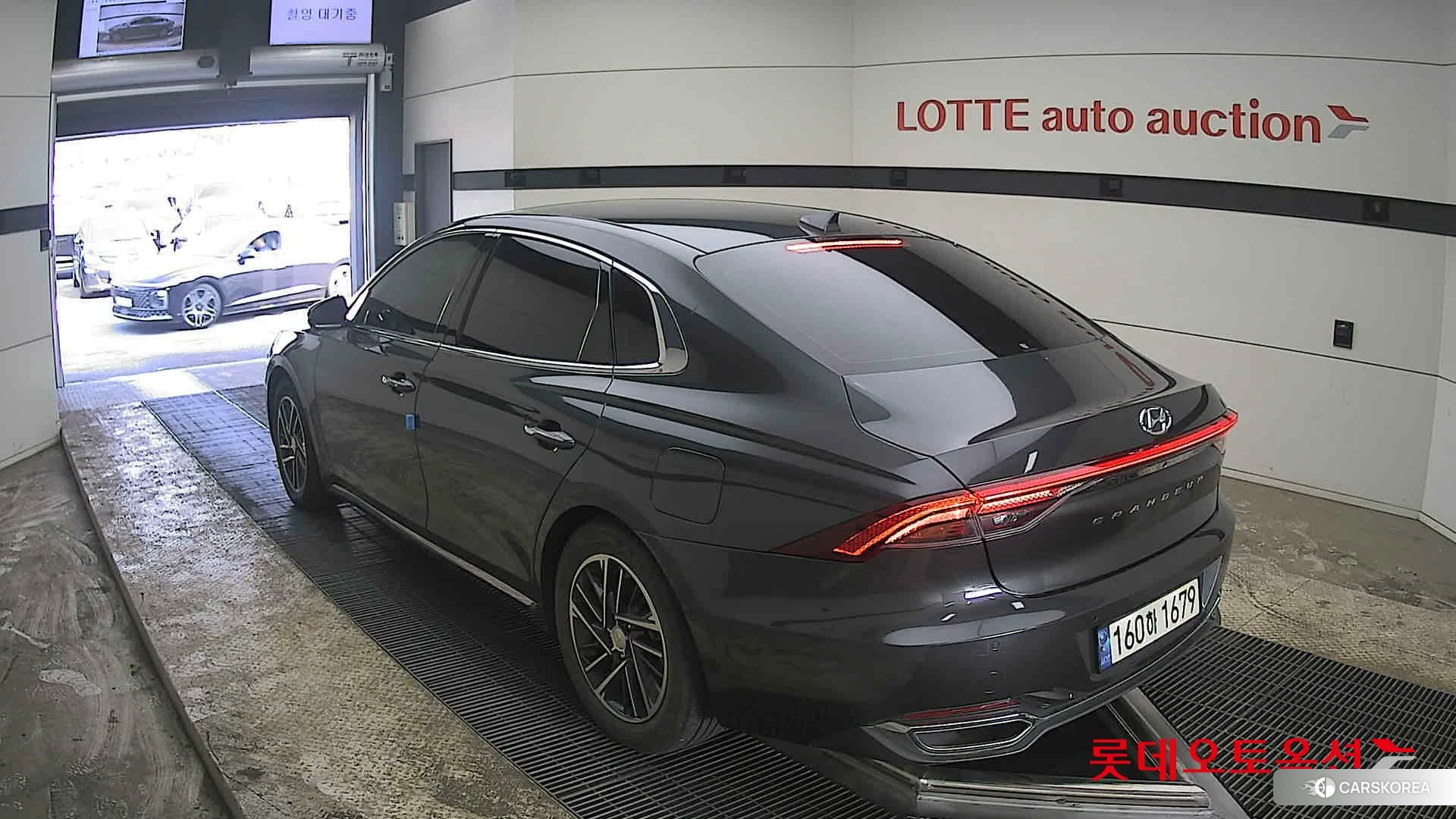 Hyundai Grandeur id 3882071 из Кореи 32