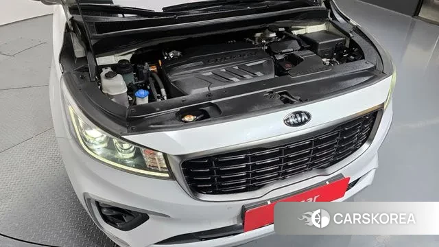 Kia The New Carnival id 3682446 из Кореи 16