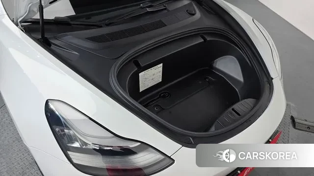 Tesla Model 3 id 3530543 из Кореи 16