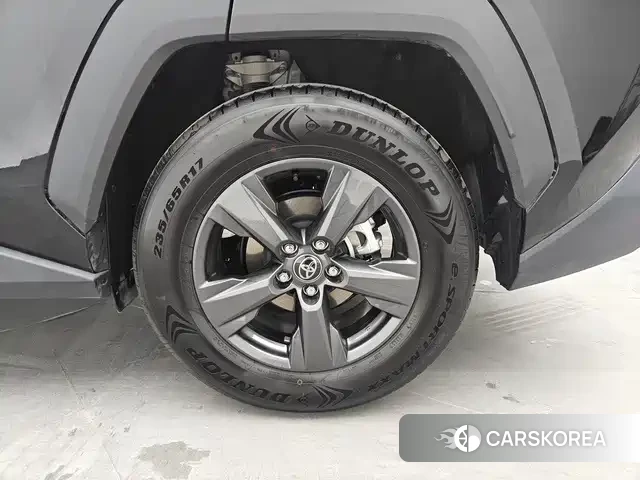 Toyota RAV4 id 4628256 из Китая 12