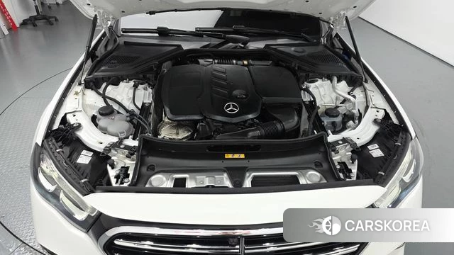 Mercedes-Benz E-Class W214 id 4739259 из Кореи 16