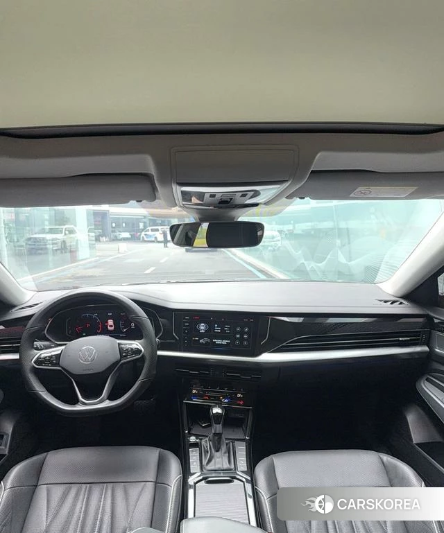 Volkswagen Passat id 4328684 из Китая 8
