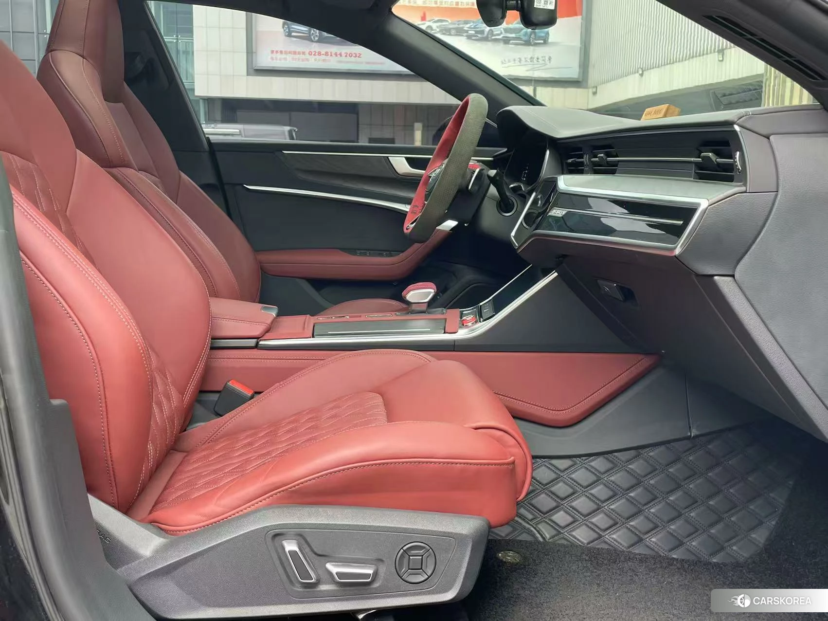 Audi A7L id 4510363 из Китая 11