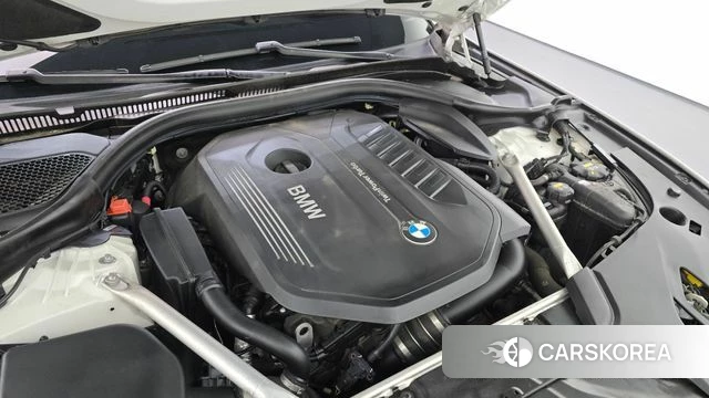 BMW 5 Series (G30) id 3917199 из Кореи 16