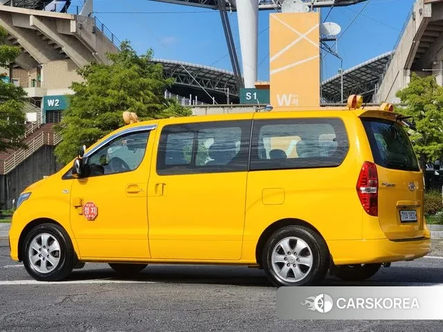 Hyundai The New Grand Starex id 3215195 из Кореи 16