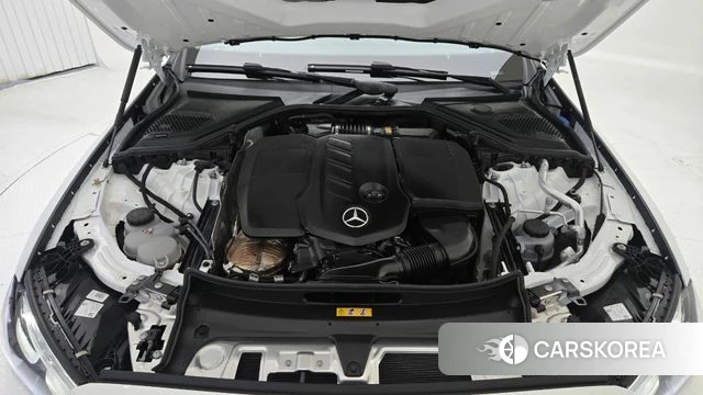 Mercedes-Benz E-Class W214 id 4879372 из Кореи 14