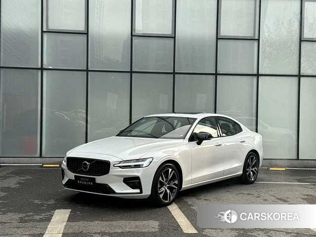 Volvo S60 id 3875906 из Китая 22