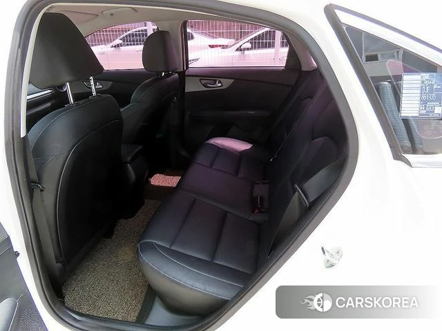 Kia Come New K3 id 4514556 из Кореи 14