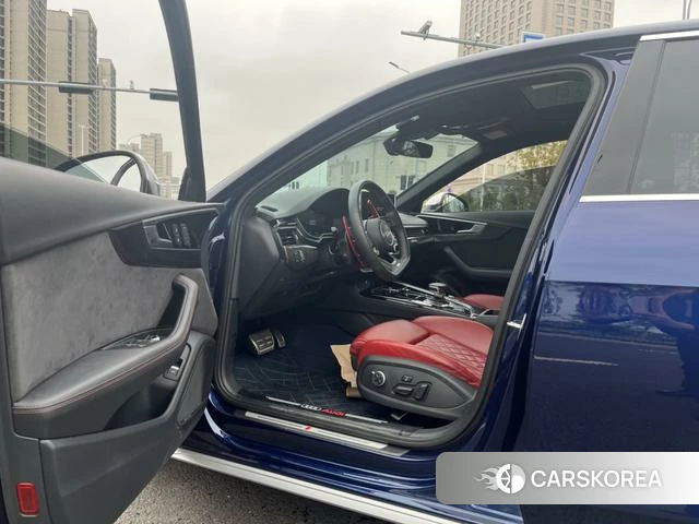 Audi S4 id 4301391 из Китая 8