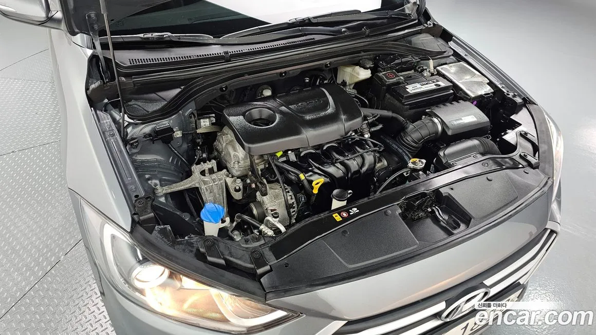 Hyundai Avante AD id 2171547 из Кореи 16