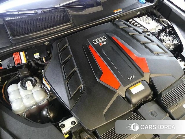 Audi RSQ8 (4M) id 4700735 из Кореи 16