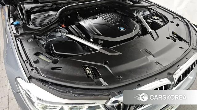 BMW 6 Series GT (G32) id 3598501 из Кореи 16