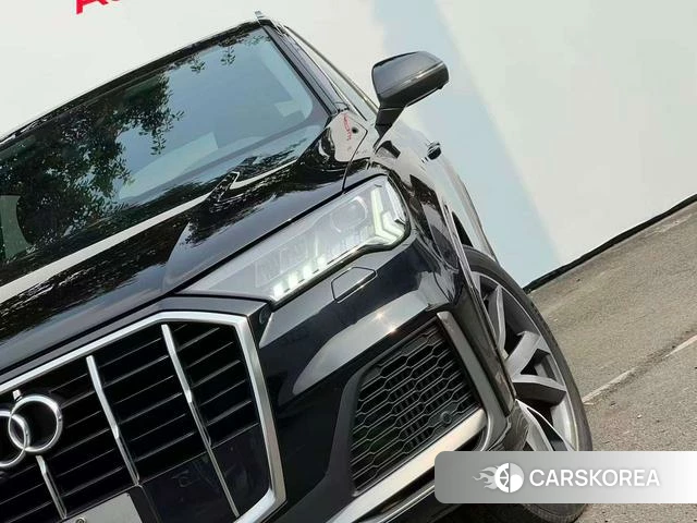 Audi Q7 id 4213894 из Китая 26