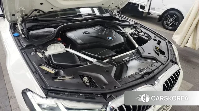 BMW 5 Series (G30) id 3458957 из Кореи 16