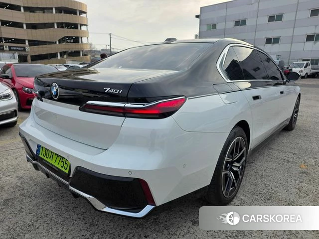 BMW 7 Series (G70) id 3798924 из Кореи 15