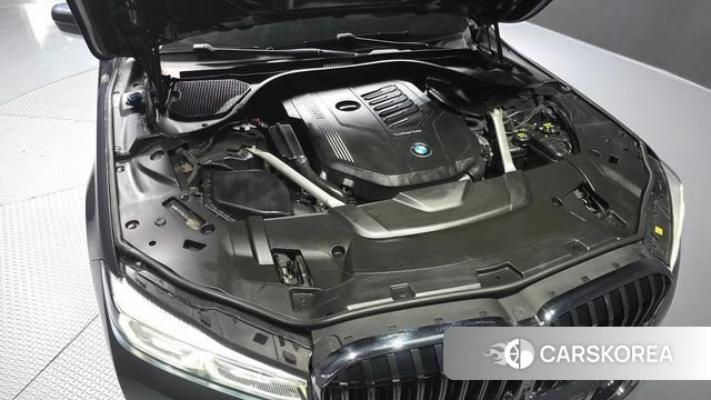 BMW 7 Series (G11) id 4490509 из Кореи 16