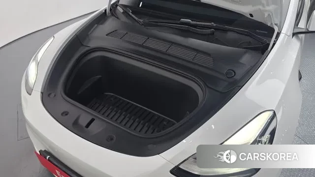 Tesla Model Y id 3328170 из Кореи 16