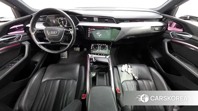Audi e-Tron id 3645878 из Кореи 16