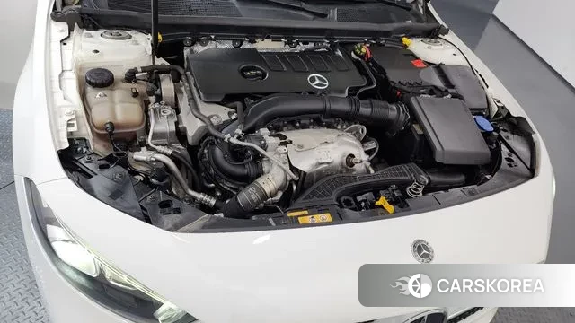 Mercedes-Benz A-Class W177 id 3717629 из Кореи 16