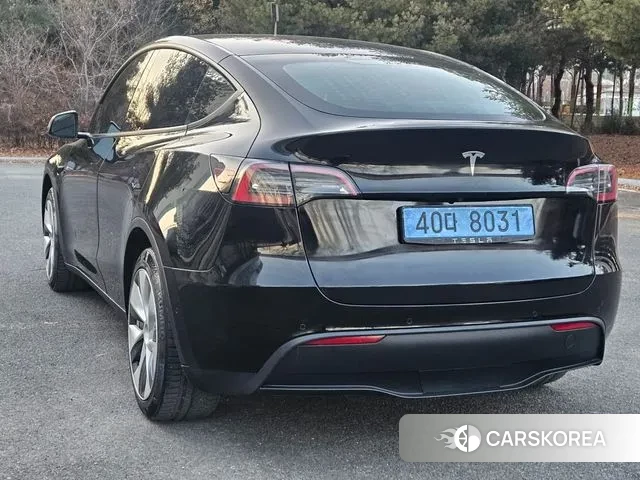 Tesla Model Y id 3611468 из Кореи 16