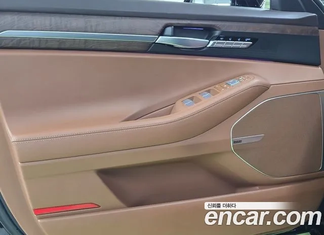 Genesis G90 id 2916463 из Кореи 16