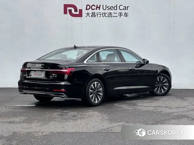 Audi A6L id 4273382 из Китая 18