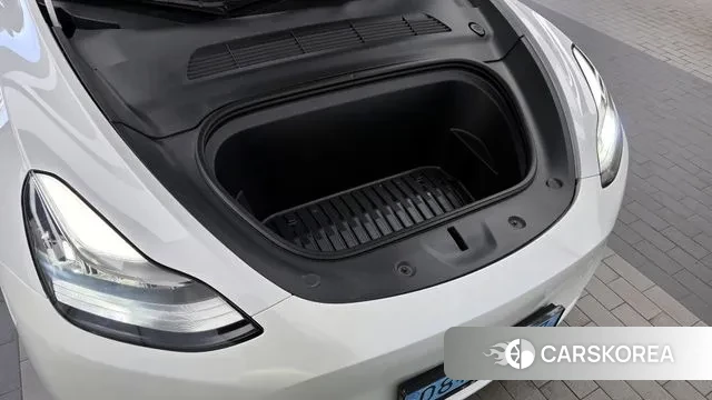 Tesla Model Y id 3342286 из Кореи 16