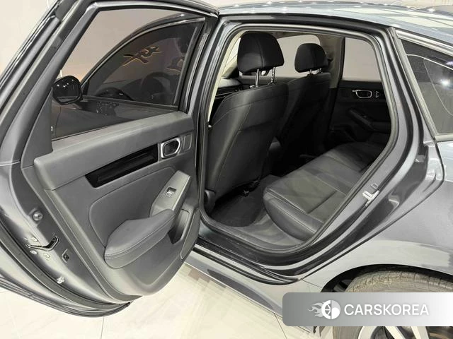 Honda Civic id 4263049 из Китая 17