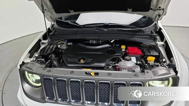 Jeep Renegade id 4894988 из Кореи 33