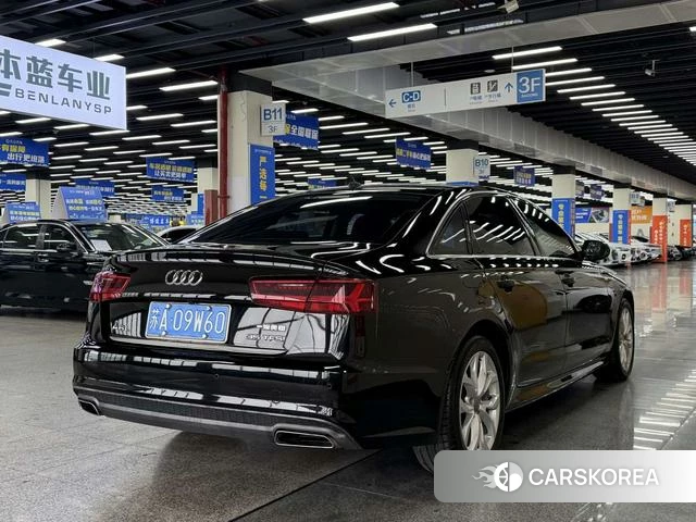 Audi A6L id 4212308 из Китая 9