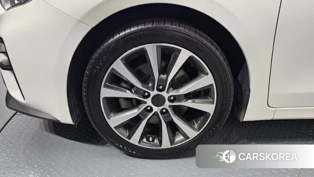 Kia Come New K3 id 2976847 из Кореи 16