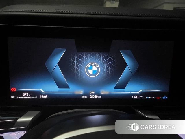 BMW 7 Series (G70) 2025 Белый из Кореи, фото 6