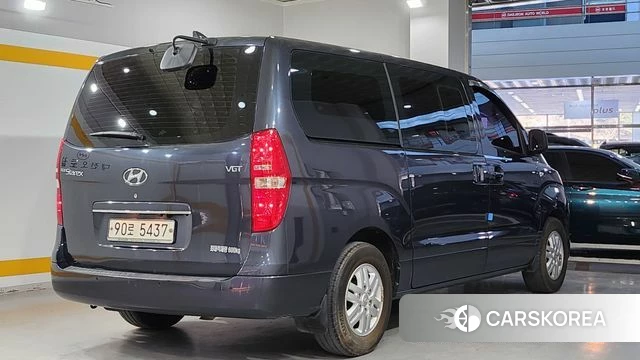 Hyundai The New Grand Starex id 4615316 из Кореи 12