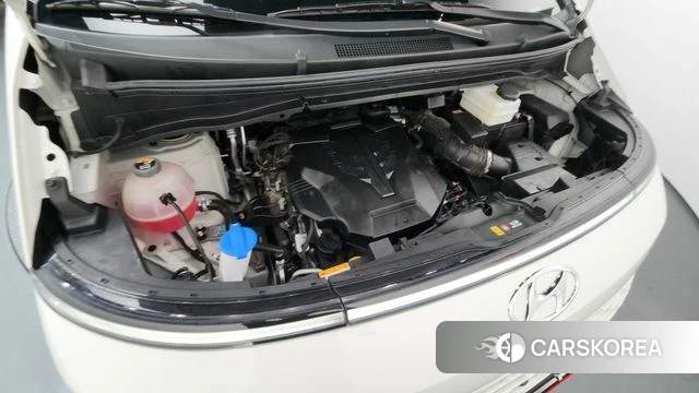 Hyundai Staria id 4308460 из Кореи 16