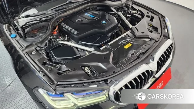 BMW 5 Series (G30) id 3741274 из Кореи 16