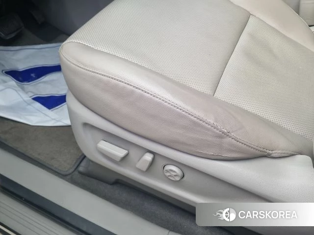 Kia All New Carnival id 4366452 из Кореи 9