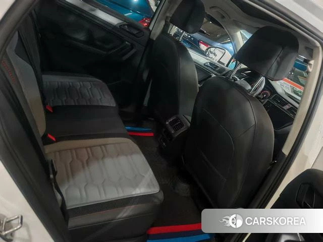 Volkswagen Tiguan X 2021 Белый из Китая, фото 6