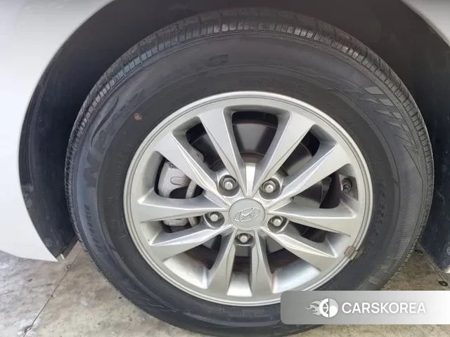 Hyundai The New Avante AD id 3374657 из Кореи 16